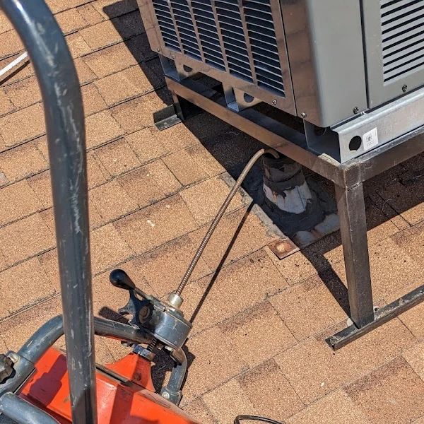 Roof line clear